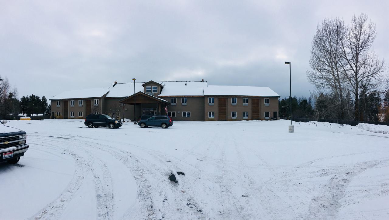 Boulder Creek Inn Donnelly Exterior foto