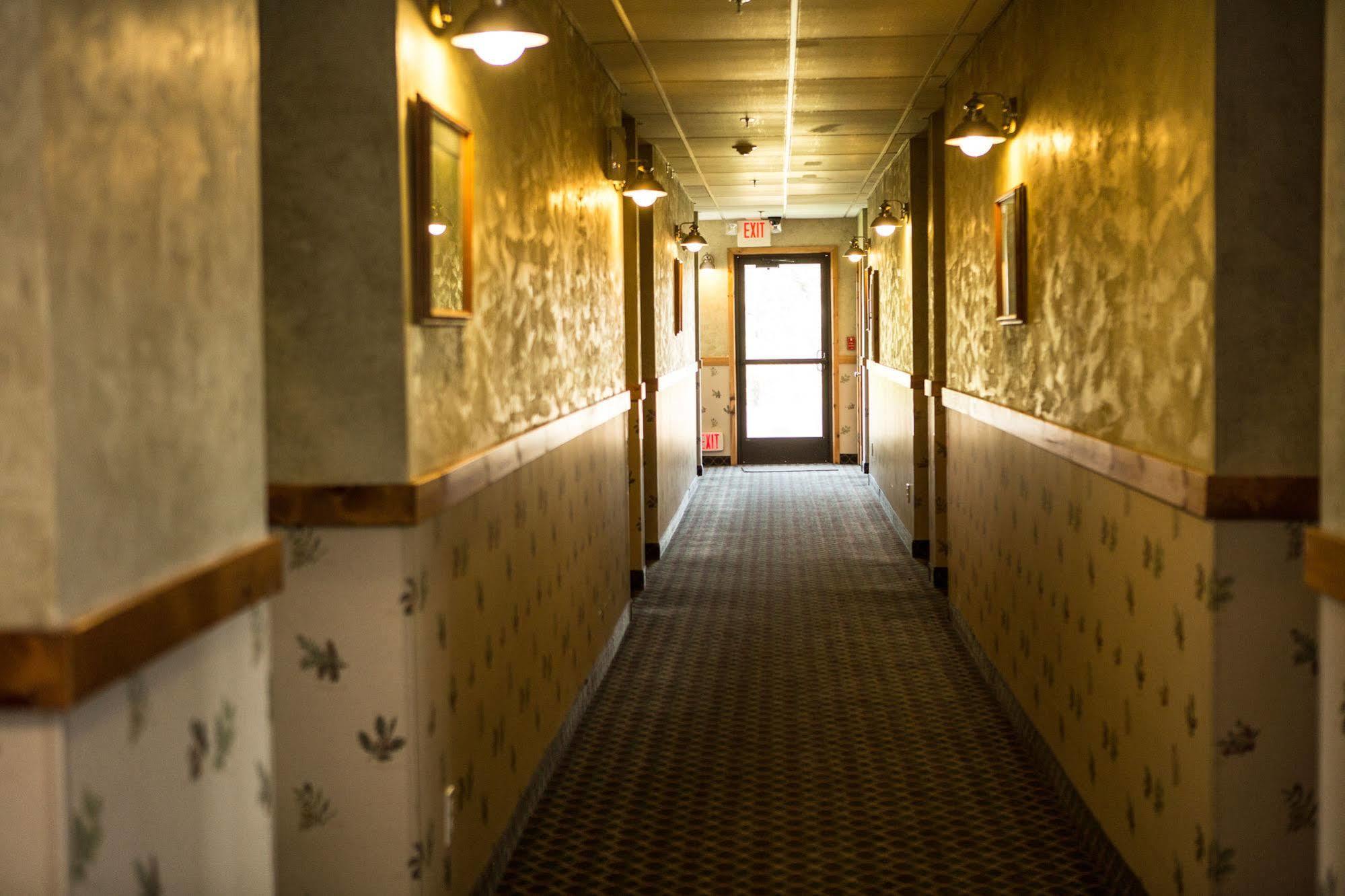 Boulder Creek Inn Donnelly Exterior foto
